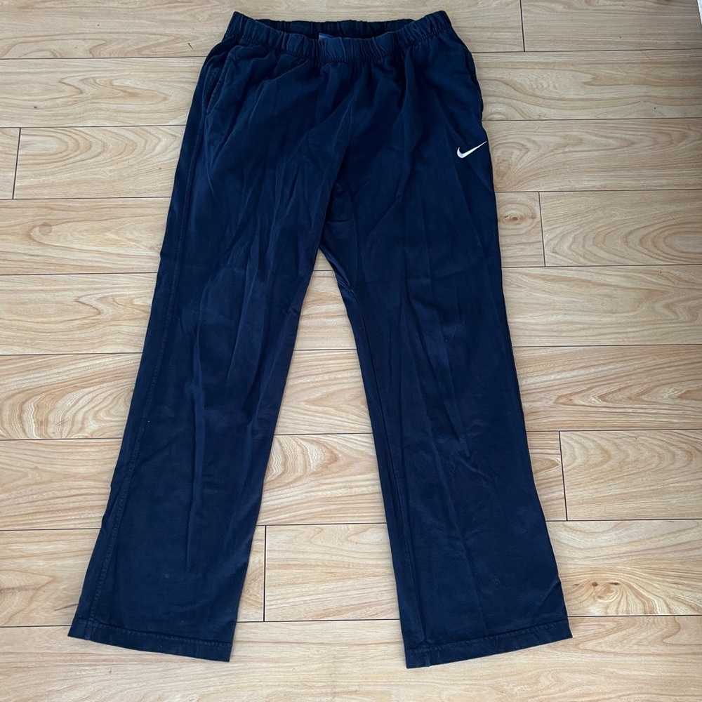 NIKE LOUNGE PANTS